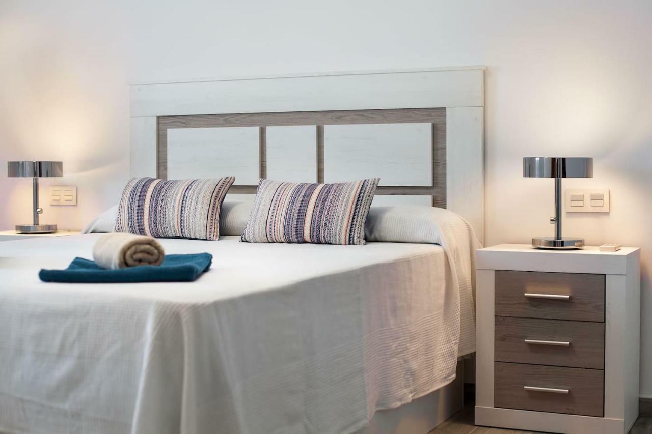 Wintowinrentals All Comforts Malaga Center Exteriör bild