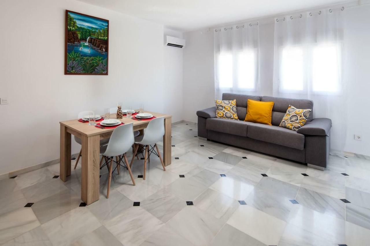 Wintowinrentals All Comforts Malaga Center Exteriör bild